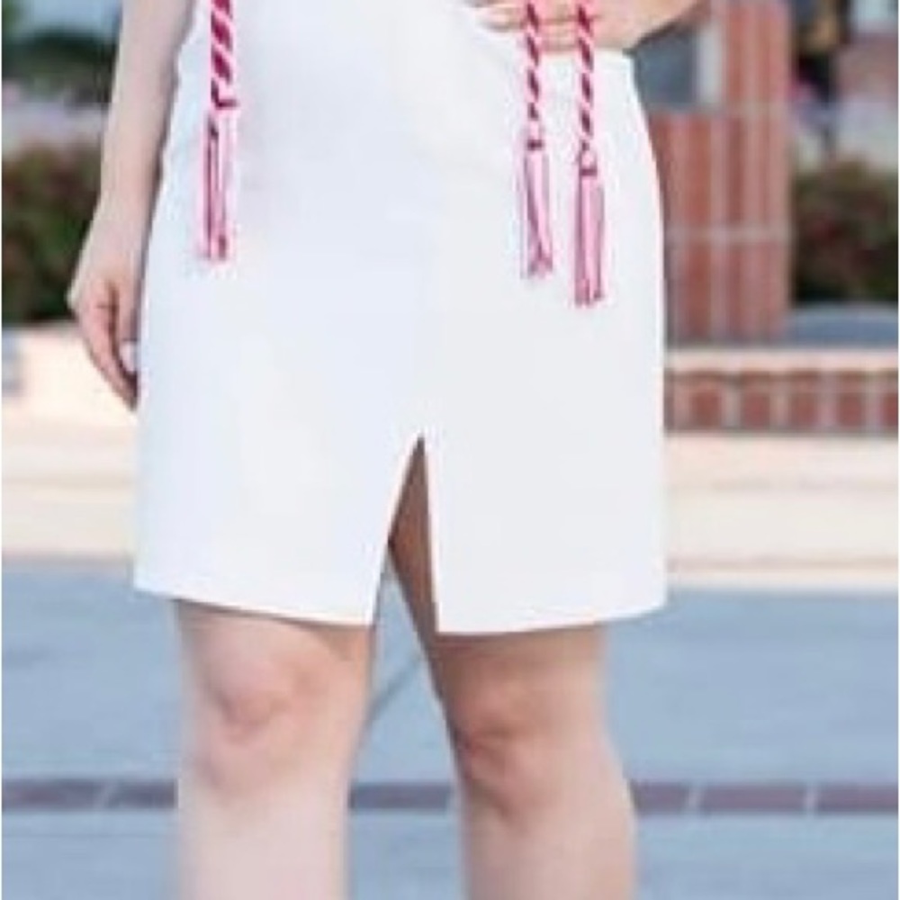 Short white dress